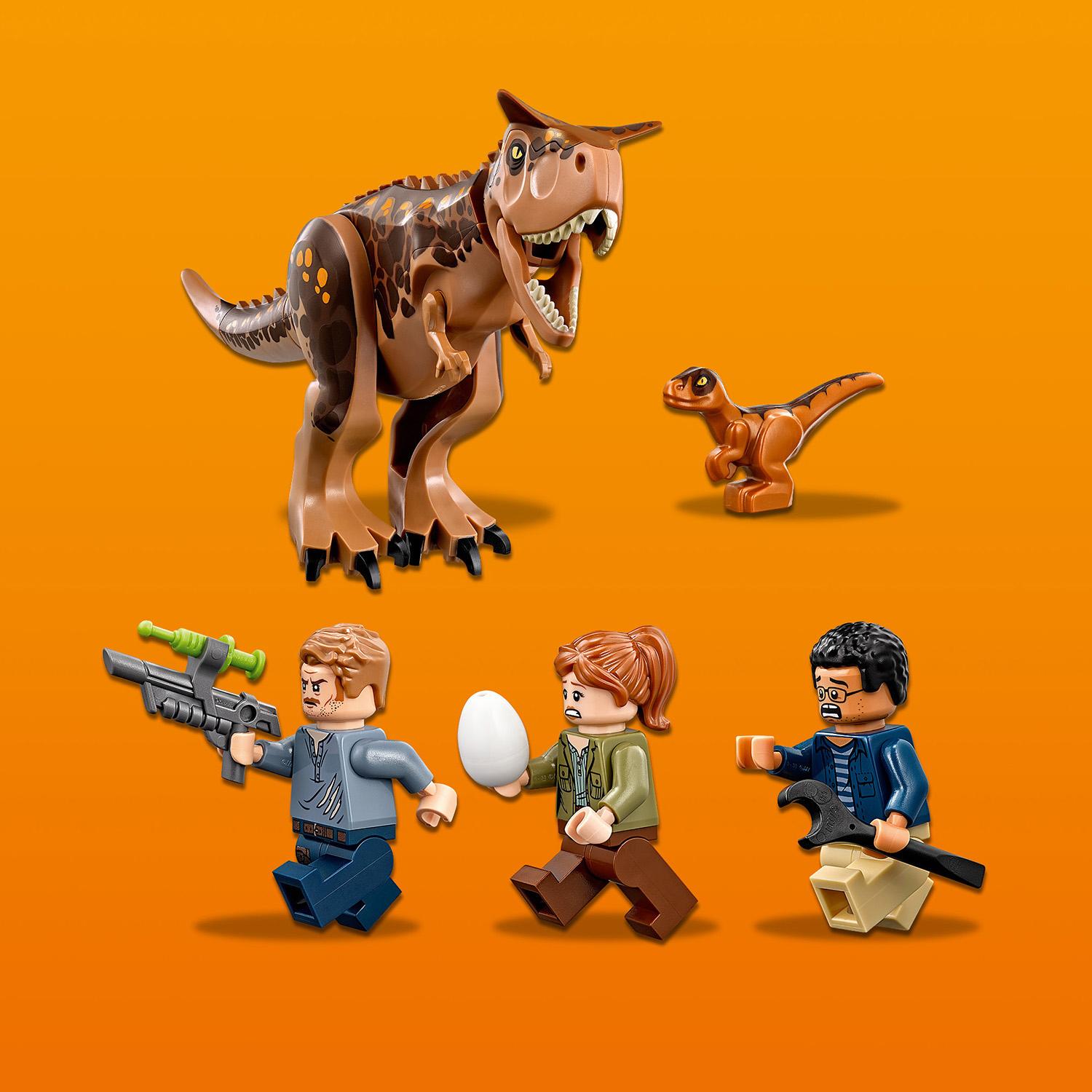 Конструктор Lego Jurassic World – Побег в гиросфере от карнотавра  